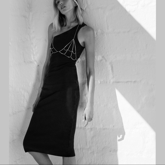 Asymmetric Midi Dress - Picture 2 of 6